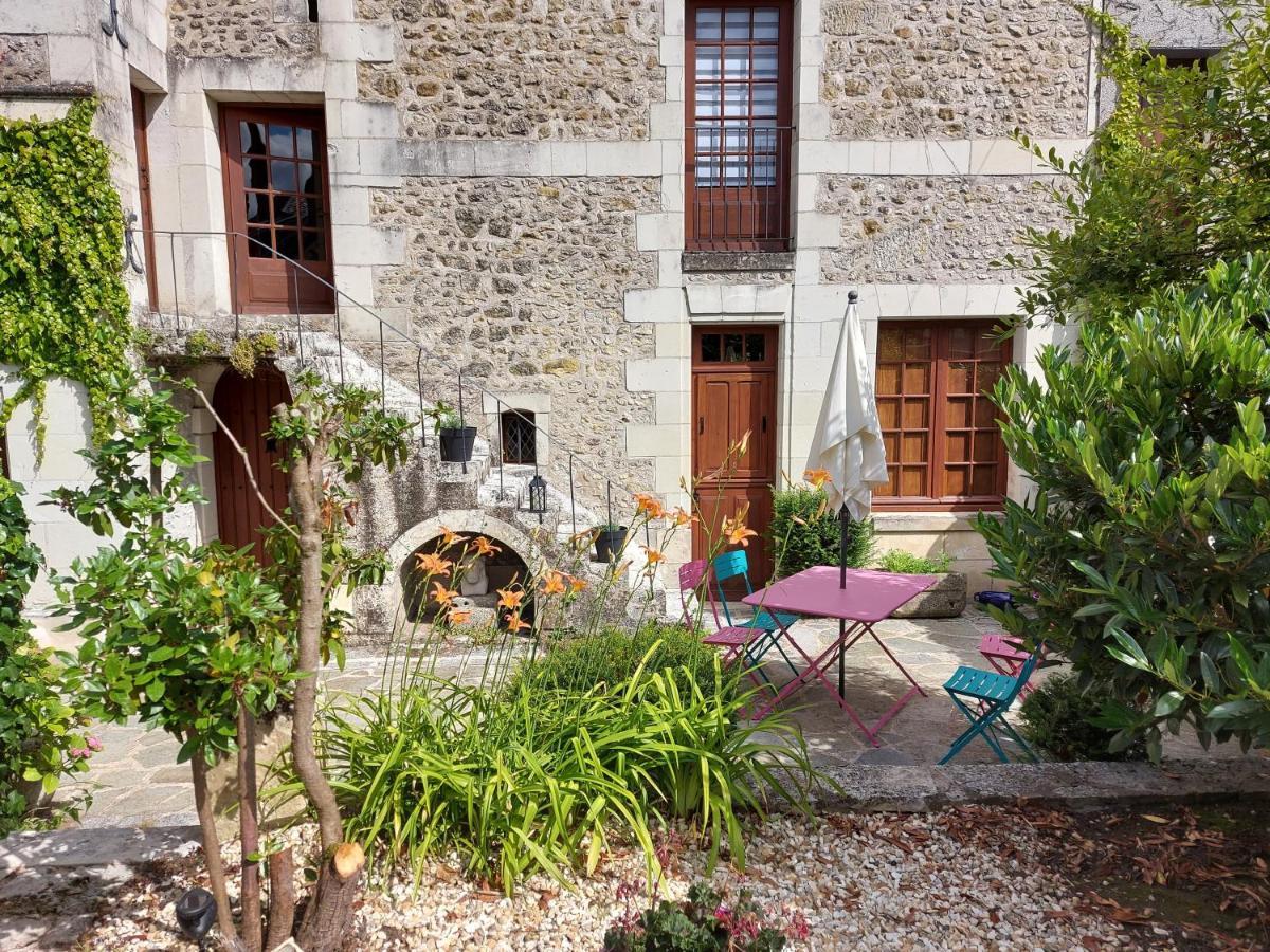 Gite Au Pres Du Lys Saint-Martin-le-Beau Екстериор снимка